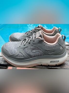 Skechers GO WALK Workout Walker Grey/Pink Women’s Size 8